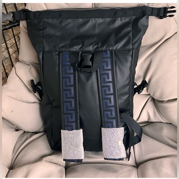 VERSACE PARFUMS BLACK WITH BLUE NEW BACKPACK - Picture 6 of 8